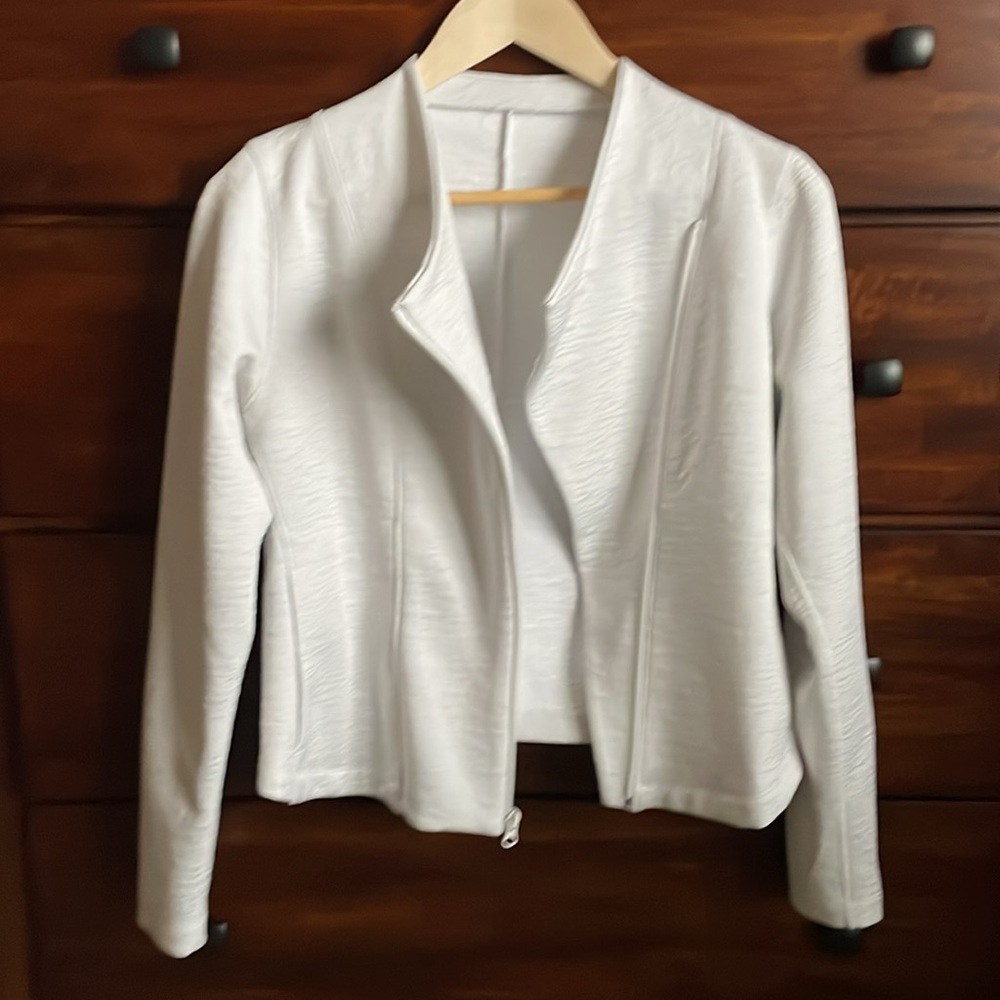 New Balance Textured Cropped Moto Jacket